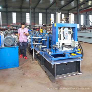 Cangzhou canal métallique en acier poutre c / z rapide échange intercalaire rouleau formant la machine pour c et z purlin